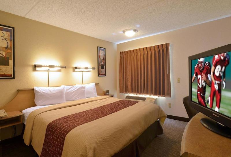 Red Roof Inn Cleveland Airport - Middleburg Heights Szoba fotó